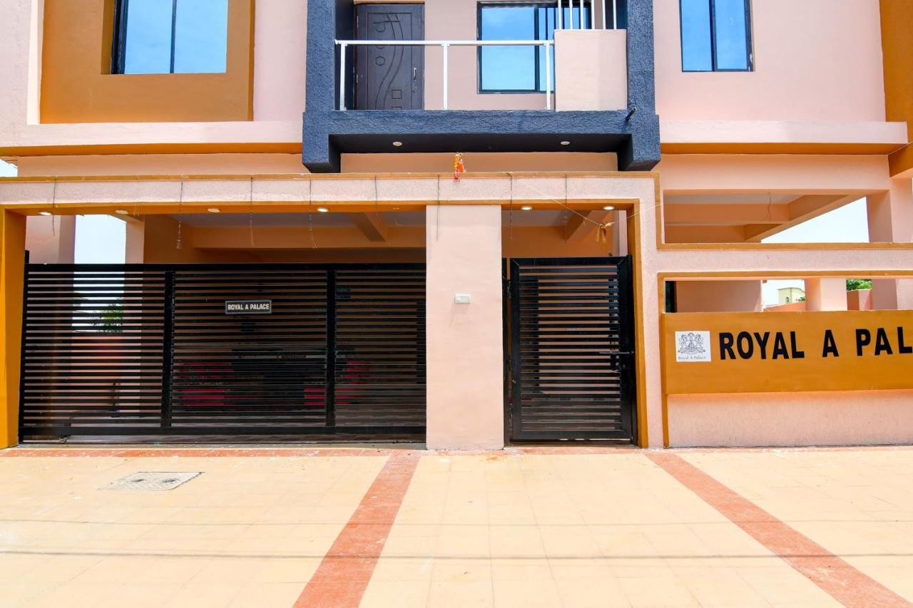 Hotel O Royal A Palace Bhubaneswar Buitenkant foto